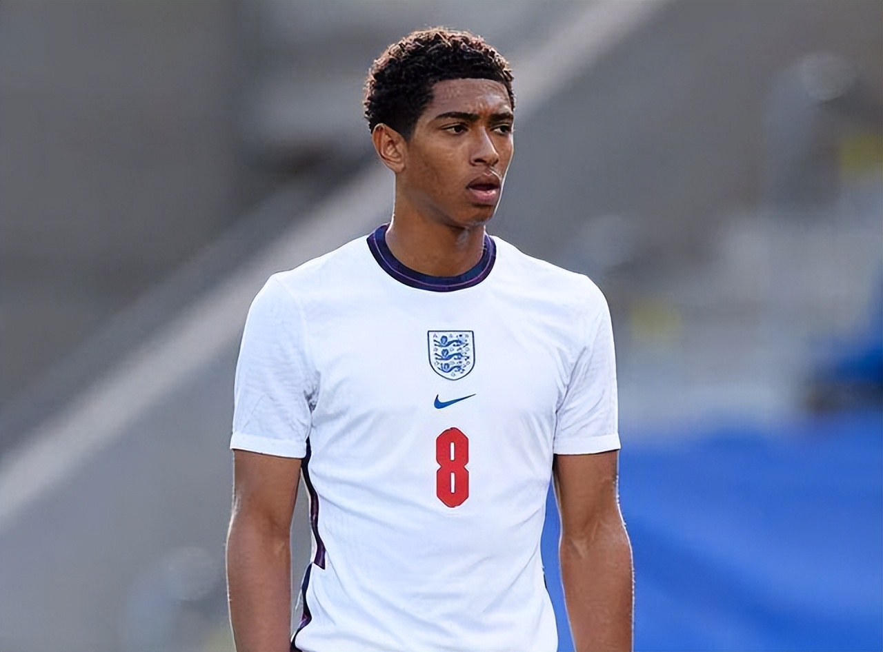 Homme：因为我做的不好让我们输掉了比赛 明年我将暂时离开这个舞台