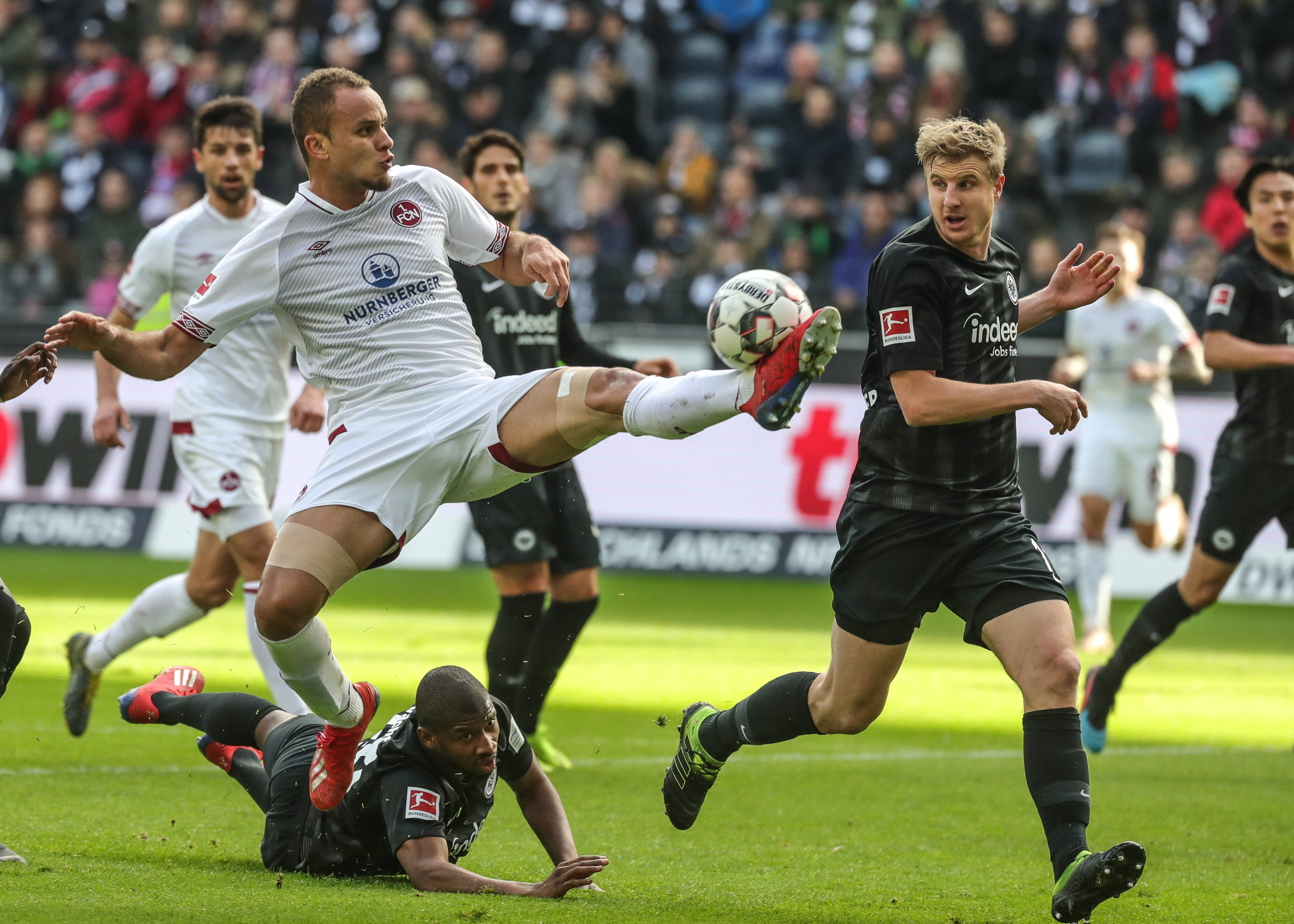 WBG赛后群访Easyhoon：BP选队伍选手玩的好的英雄就可以了