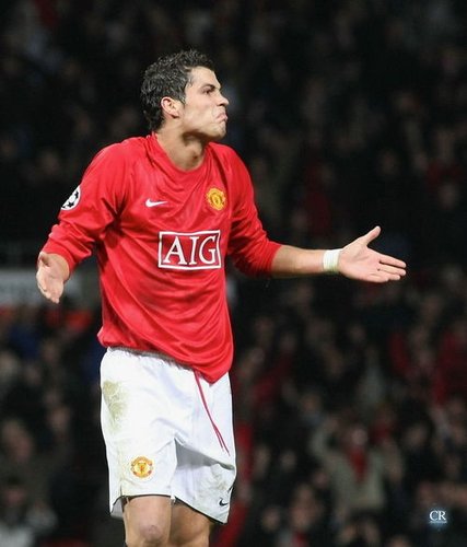 Dplus KIA 击败 Hanwha Life Esports 在 LCK 2025 赛季