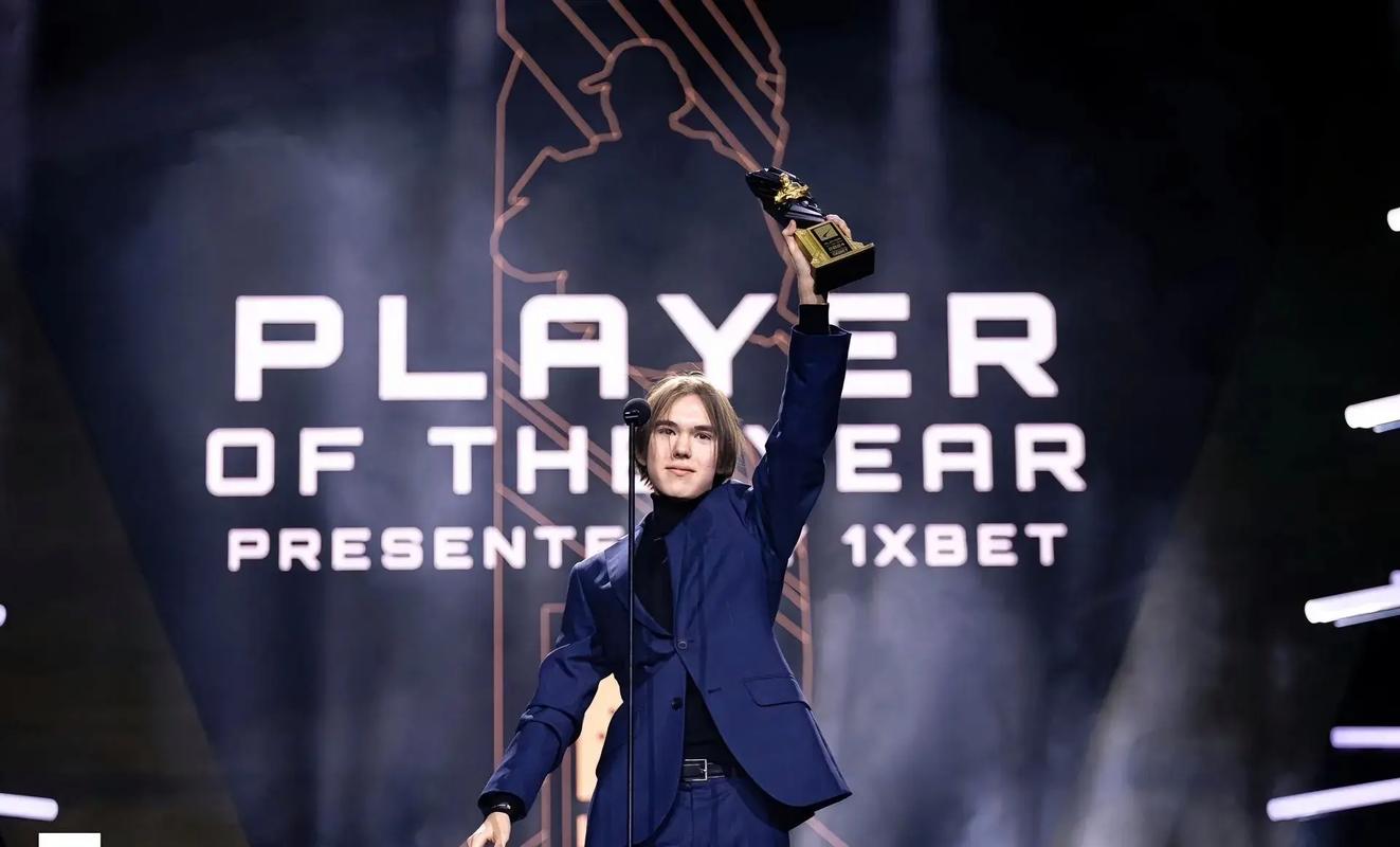 LPL春季季后赛因疫情延期一周，线下赛改线上赛